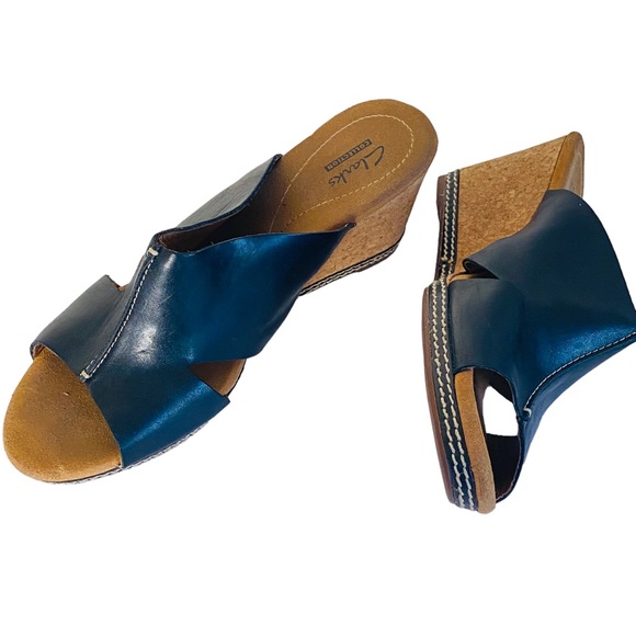 Clarks Shoes - Clarks Collection Soft Cushion Black Leather Wedge Sandals Sz 10